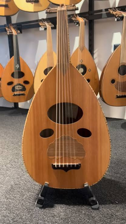 عروض وخصومات ✨
اعواد 

كمان 

كيتار 

بزق أو ساز 

ناي


**إذا كنت صاحب هذا الإعلان وتريد حذفه لأي سبب، رجاءا أرسل رسالة إلى الدعم الفني**