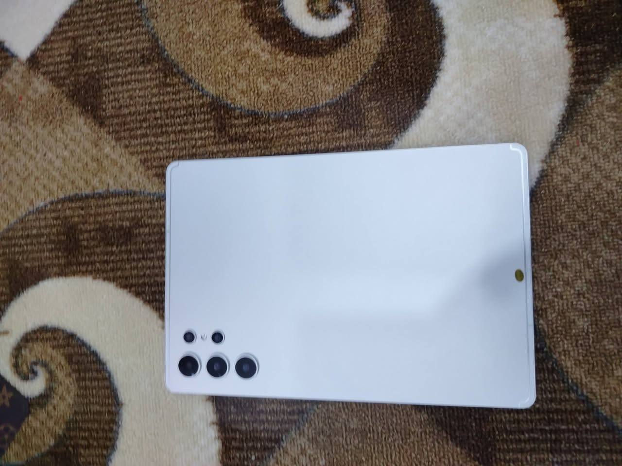 تاب جديد وياه ماوس وكيبورد وقلم وشاحنتة الا صليةمال دراسة والعب البيع السعر 180الشراي يراسلني خاص مكاني ميسان قضا المجر الكبير حي الروضه وهاذ رقمي ***********موجود واتساب
