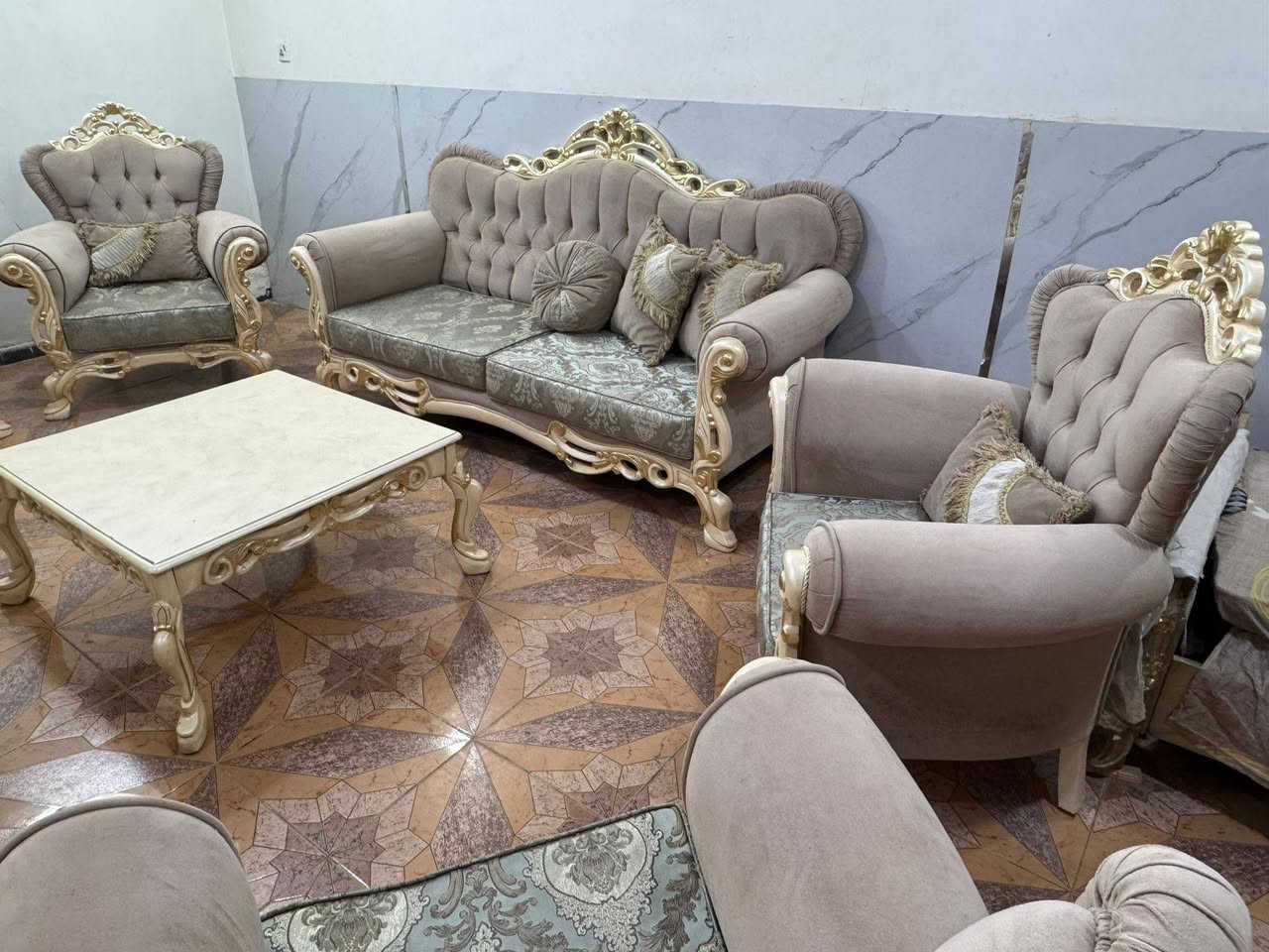 تخم ملكي تركي للبيع ***********
