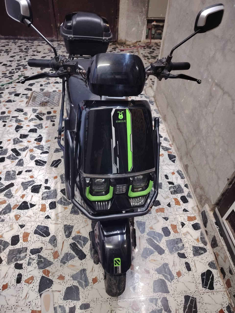 ماطور شحن اوسكي أوباما الوحش
ملف 3000W
السرعة 99
المشية الوحدة تمشيك 72 كيلو متر
السعر 700
***********
