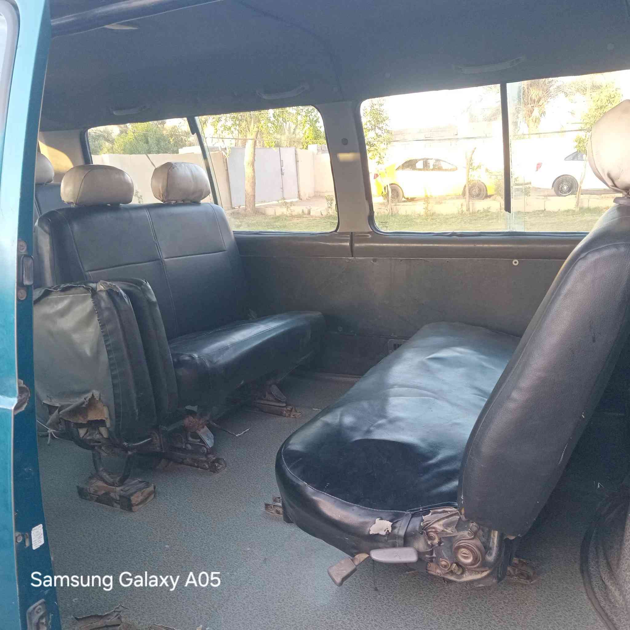 كيا بريجو موديل ٢٠٠
سياره جاهزه كلش كير محرك صدر أمامي خلفي جديد شواصي جديد 
رقمه بغداد 
سياحي 
مكانه سياره بغداد 
مصفره هيه وغرامات  
                                  ***********
مكلف بل نشر 
غير متواجد علا فيس
