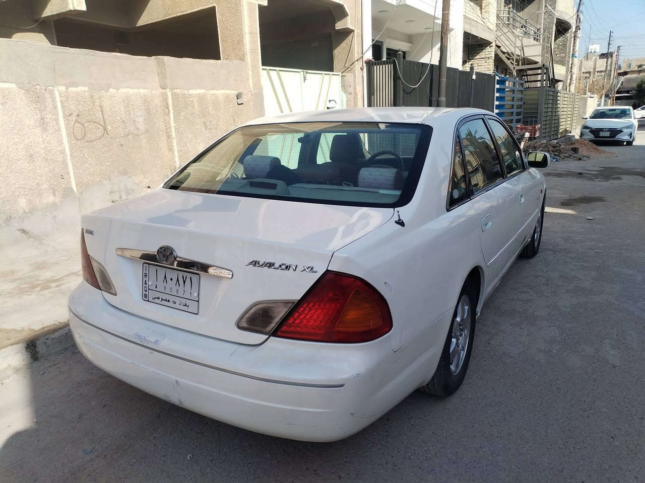 السلام عليكم
افلون ٢٠٠٢ خليجي لون ابيض رقم بغداد باسمي
سياره نضيفه بيه قطعه وحده صبغ ربع باب السايق
كير ومحرك مكفول زوج تايرات وباتري جديد
صدر امامي جديد والخلفي عمل كركوك
بيه اذن المحرك الاماميه تعبانه
السعر ٩٦ بيه مجال
للاستفسار المراسله خاص او الاتصال***********
