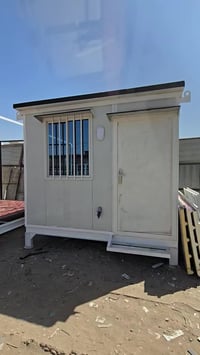 اني ابو ملاك ابو الكرفانات هذا اخونا مصطفى على   باب الله نصب سبلت اما...