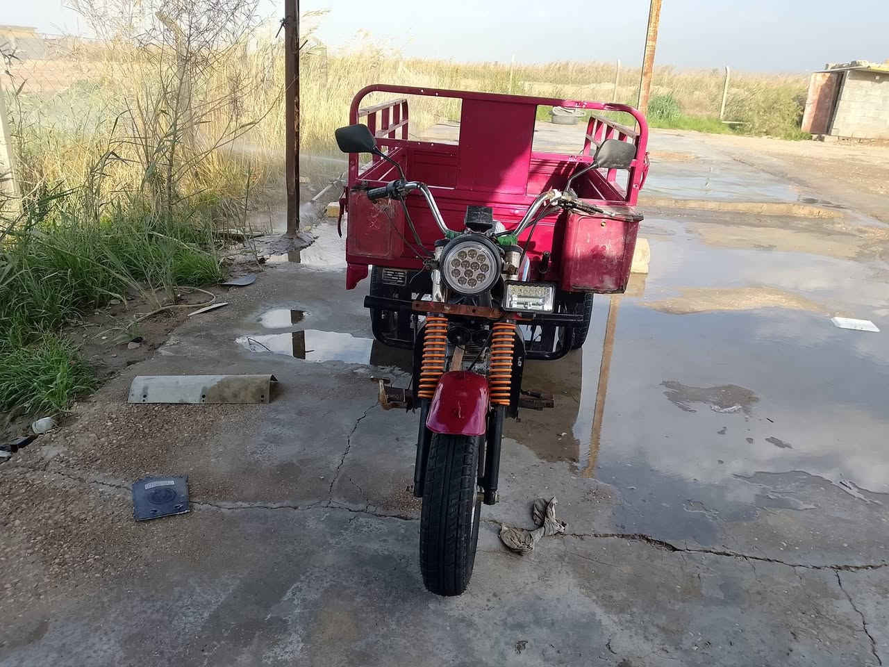 سلام عليكم اخوان
ستوته للبيع موديل 15 اوراق أصولي 
صبغ عام صبغ درجه اولى مكينه تخبل تايرات جدد بكات ضفيره صدر كله جديد عوزه شغلات بسيطه سعره ٩٠٠ وبيه مجال بسيط
ملاحضه مكلف بنشر هذه رقم صاحبه
***********
***********
