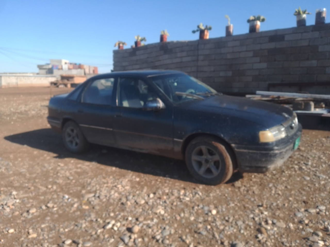 السلام عليكم 
فكترا 16
رقم نينوى 
سنويه خضره 
كوبون بانزين بيها 
مصبوغه جماليه 
السعر 32وبيها مجال 
الاستفسار ***********كورك 
***********اسيا
