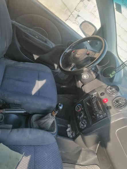 السلام عليكم
افيو ٢٠٠٦ للبيع
مكينه ١٦٠٠
السياره بسمي رقم دولي
السنويه السنه ٢٠٣١
السعر ٤٠
العنوان بابل كفل 
رقم ***********
