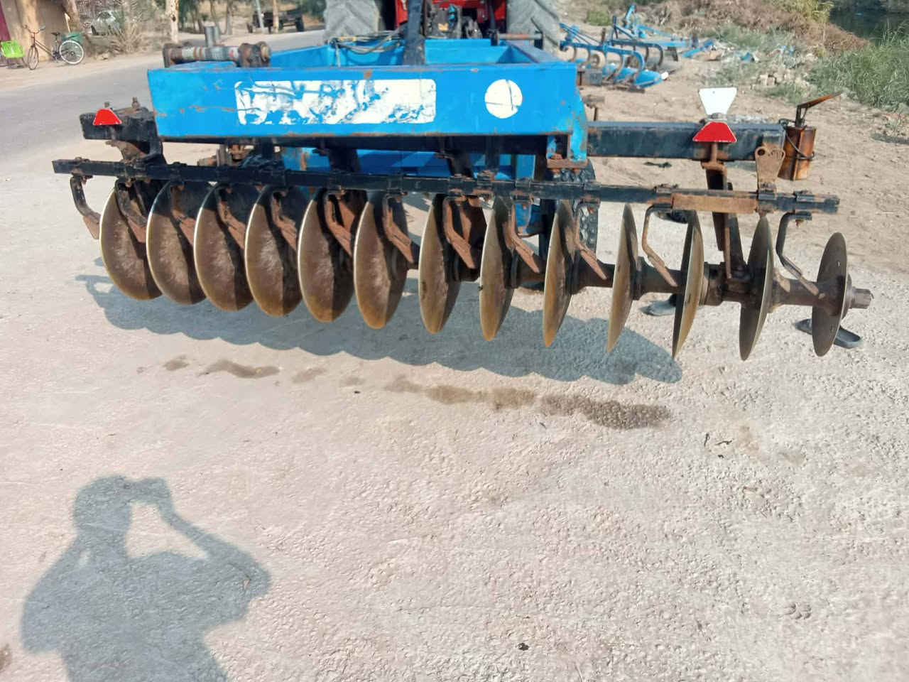 دسك للبيع ٢٤ نظيف اخو الجديد تايرات من الشركه صواني جدد جك تركي من الشركه كلشي مامبدل
للاستفسار على ا***********👈***********
