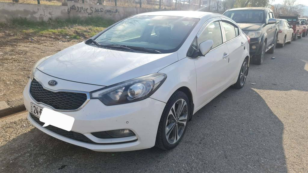 كيا سيراتو ٢٠١٤
رقم دهوك و مكان السيارة دهوك
سنوية جديدة
بدون صبغ فقط تعديل بارد
ماشية ١٣٥٠٠٠ قابل للزيادة
السعر ١٢٥ و مجال للشراي
بيع او مرواسة حسب سميل, دهوك


**إذا كنت صاحب هذا الإعلان وتريد حذفه لأي سبب، رجاءا أرسل رسالة إلى الدعم الفني**