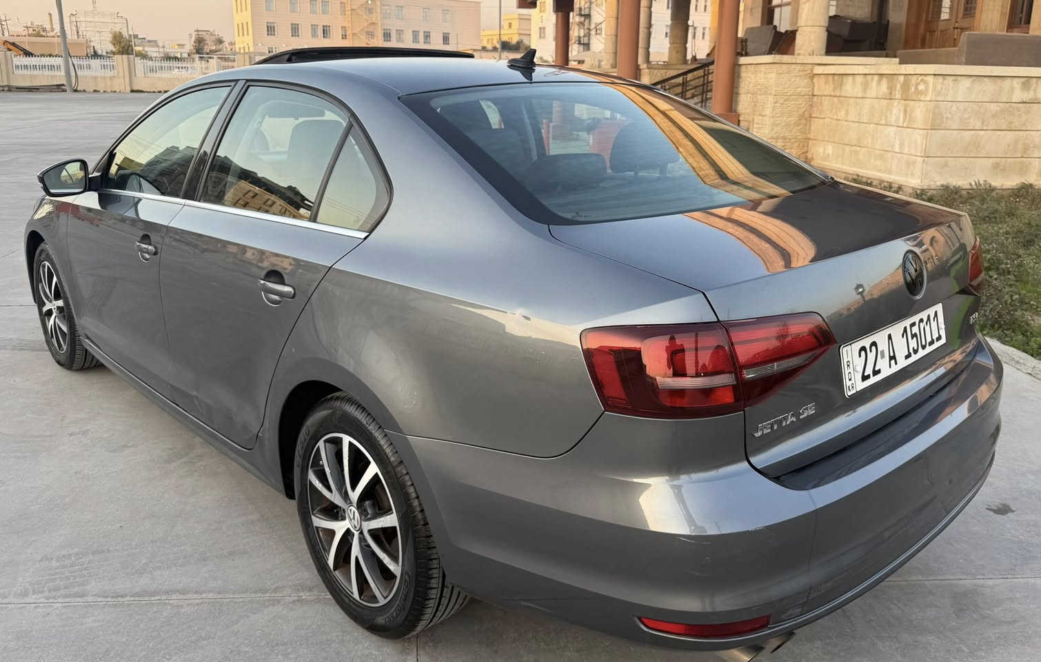 جيتا ٢٠١٨ فول فول مواسه فات قه پات ١ پارچه سبوغ جاملغي. دواوه بي ئيرباك هه موي به شه رت به ناوي خومانه هه تا ئيستا32 مايل رويه مه كينه ١٤ توربو  زور نويه داواي 124$ده كه م سه نه وي تا ٢٠٢٩ نويه***********
