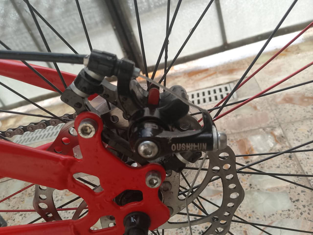 بايسكل جبلي درجة اولة  انوعة MTTES جبلي حجم28 ثمن سرعات اتلث تبديلات بايدر اسعمال شهر (سعر 70 الف) *********** خاص موجود
