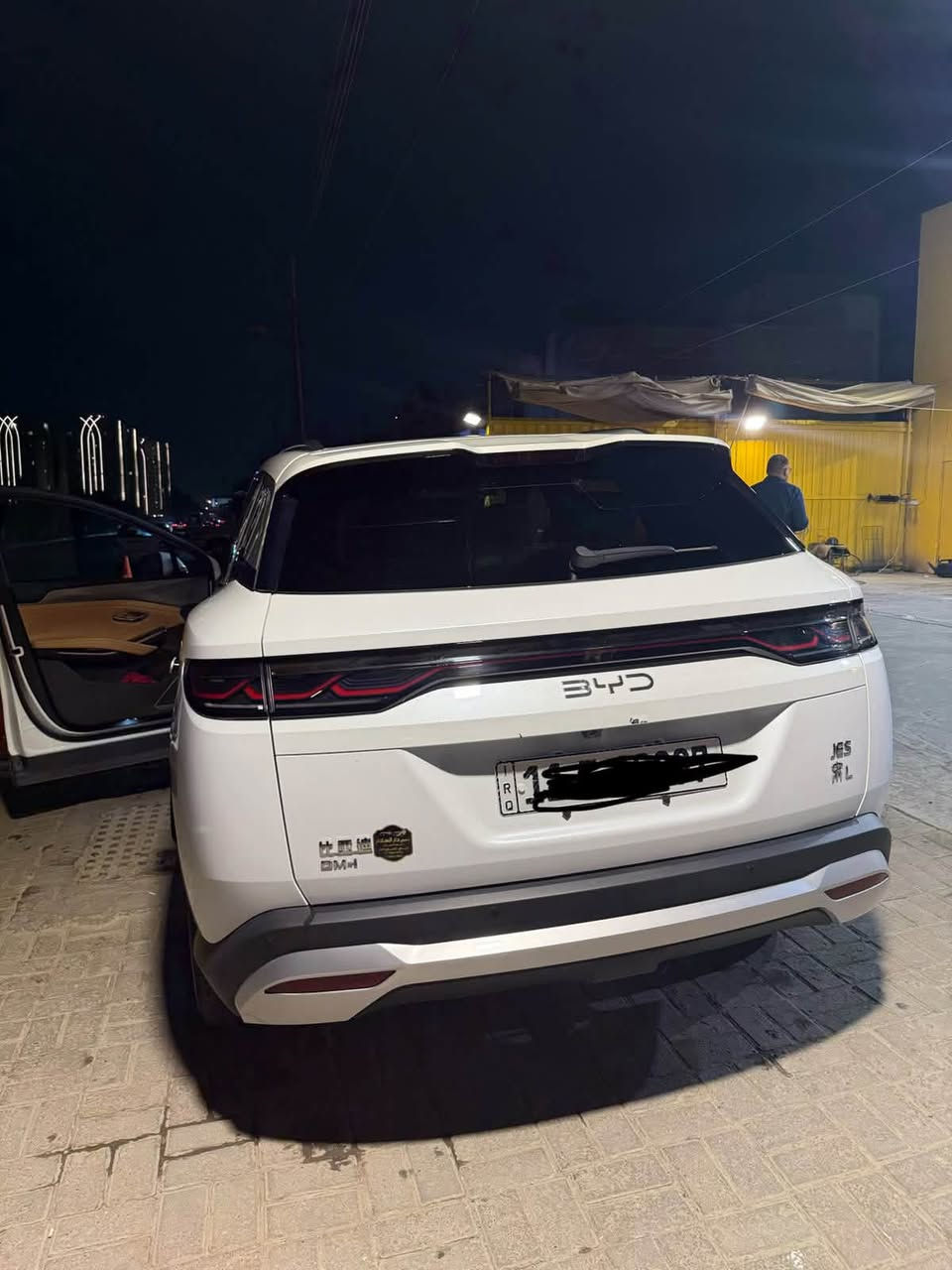 السلام عليكم
للبيع BYD سونك ايل
2025
رقم بغداد الدولي 
السياره فول مواصفات
فتحه 
كشنات جلد وكهرباء
5كامرات جانبيه اماميه خلفيه
السياره كفاله عامه
ماشيه الف فقط زيرو سياره
السعر31مليون وبيها مجال بسيط
مكاني بغداد حي الجهاد
***********
