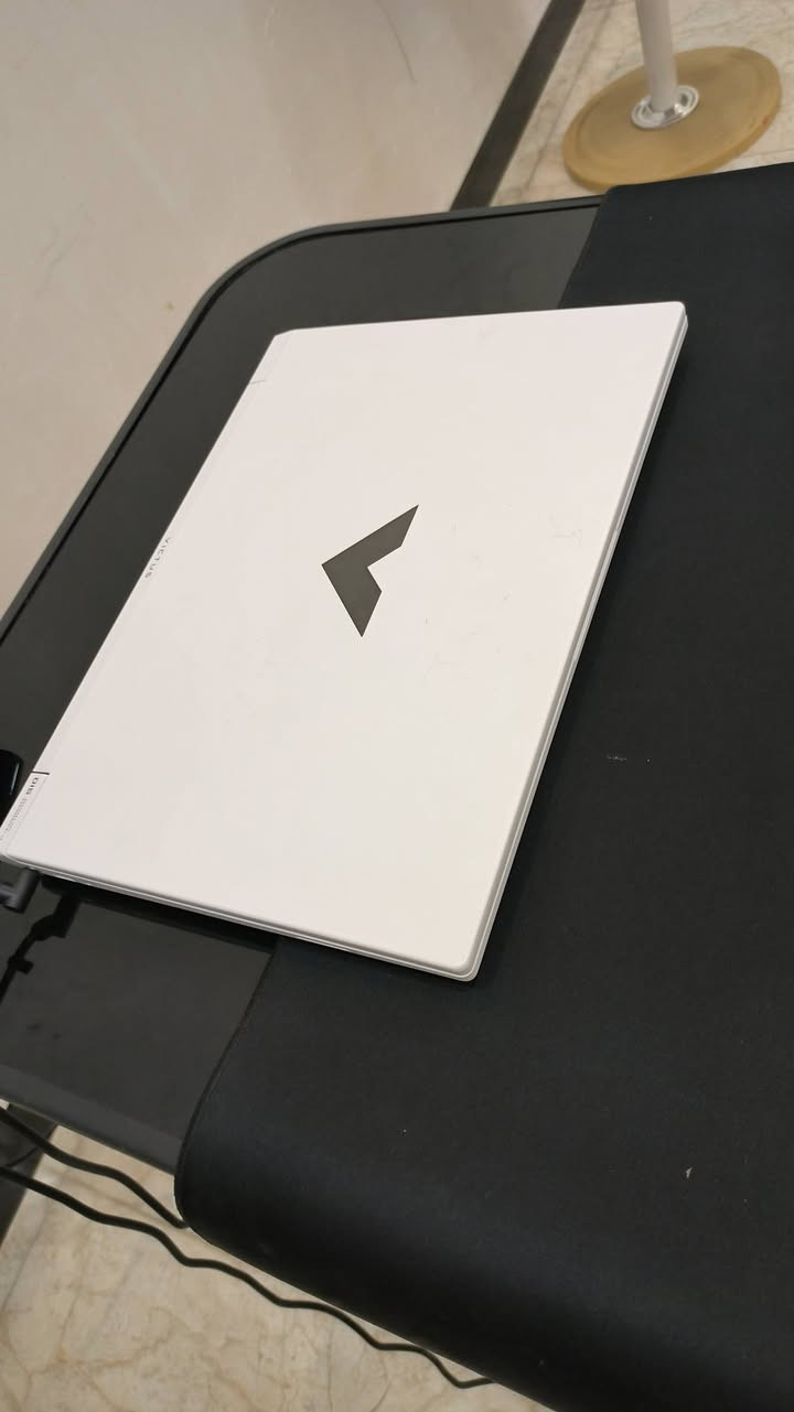 ... .. السلام عليكم ... الجيل ال 12 ماركة hp بلون مميز جدا ابيض... كرت شاشة خارجي منفصل من نيفيدا RTX4050 الخارجي المنفصل 6 كيكا والداخلي 8 كيكا الكلي 14 كيكا ... رام حجم 16 كيكا ... هارد نوع SSD حجم 512 كيكا ... معالج كور اي 5 جيل 12 فئة ) من اقوى فئات المعالجاتH ( شاشة حجم 15.6 .. اللابتوب جديد بمعنى الكلمة ميفرق عن الي بالكارتون بشي وشحنة فوق الممتاز وكارتونتة وغراضة ويا ... ملائم لكل البرامج الهندسية رقمي *********** مكاني بغداد ابو غريب سعر مليون و100الف

