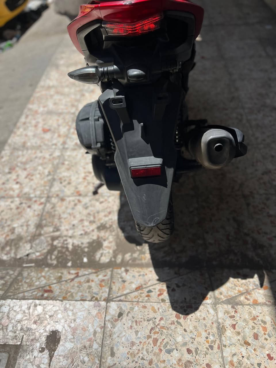للبيع هايروكس ياباني كفاله عامه دراجه ياباني مكينه 155  مكينه بلاديه كفاله كهربائيات كلها شغاله ستان كهربائي شلعه معدل خير من الله دراجه حساس مانع انزلاق حساس ABC
عنوان صالحيه قرب سنك 
سعر 12$ورقه 
رقمي ***********
