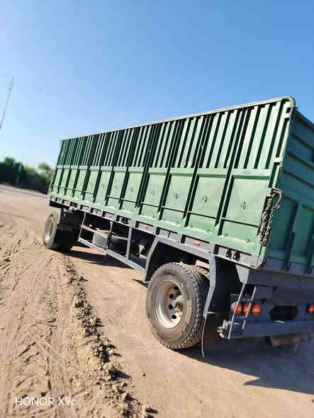 مقطوره البيع طول 7ونص ***********
