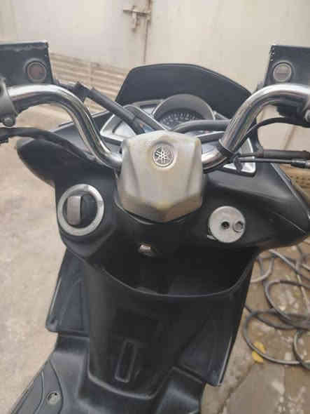 دراجه ماجستا اس دراجه جميع كهربائياتها شغاله وزوج تايرات جدد السعر 900 الف المكان بغداد اخوان اني مكلف بالنشر للستفسار على الرقم ***********
