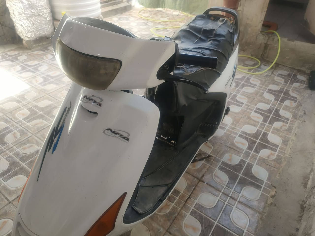 دراجه فراشه شغاله نضيفه ما يحتاجله ي شئ شوفت عينك تشتغل نكره سلف تجي تفحص هلا بيك رايده 300وبيهه مجال لشراي متواجد علفيس


**إذا كنت صاحب هذا الإعلان وتريد حذفه لأي سبب، رجاءا أرسل رسالة إلى الدعم الفني**