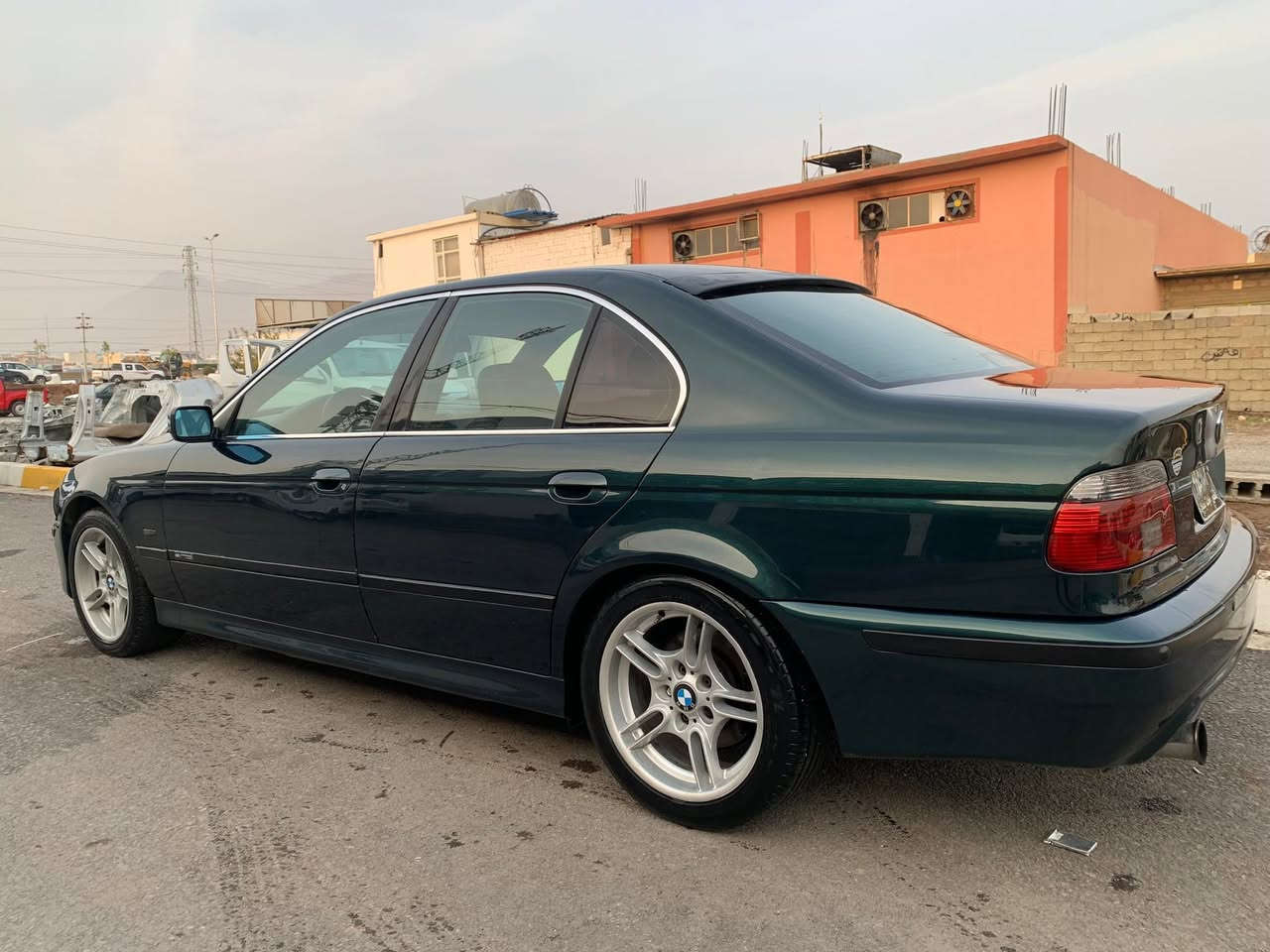سەرەتا بەناوی خوای گەورە

Bmw سەقەر 
مۆدێل ۱۹۹۸ 
حزام بۆیاخ 
بێ لێدران
مەکینە ٥۲۸ 
سێ گێر 
قەپات مواسەفات
(ئارمی هەولێره 
هەمان ڕەقەمی شانسی هەیە بەس هەدیەیە) بەشەرتی ئەوەی ماڵی مەدەنی نەبێ و دزیاری نەبێ 
( سعری ٥۲ گەڵا 
کاسکێتی مەکینەی تێکچوە پارەی مەکینەیەکت بۆ دەگێردرێتەوە لە سعرەکەی )


**إذا كنت صاحب هذا الإعلان وتريد حذفه لأي سبب، رجاءا أرسل رسالة إلى الدعم الفني**