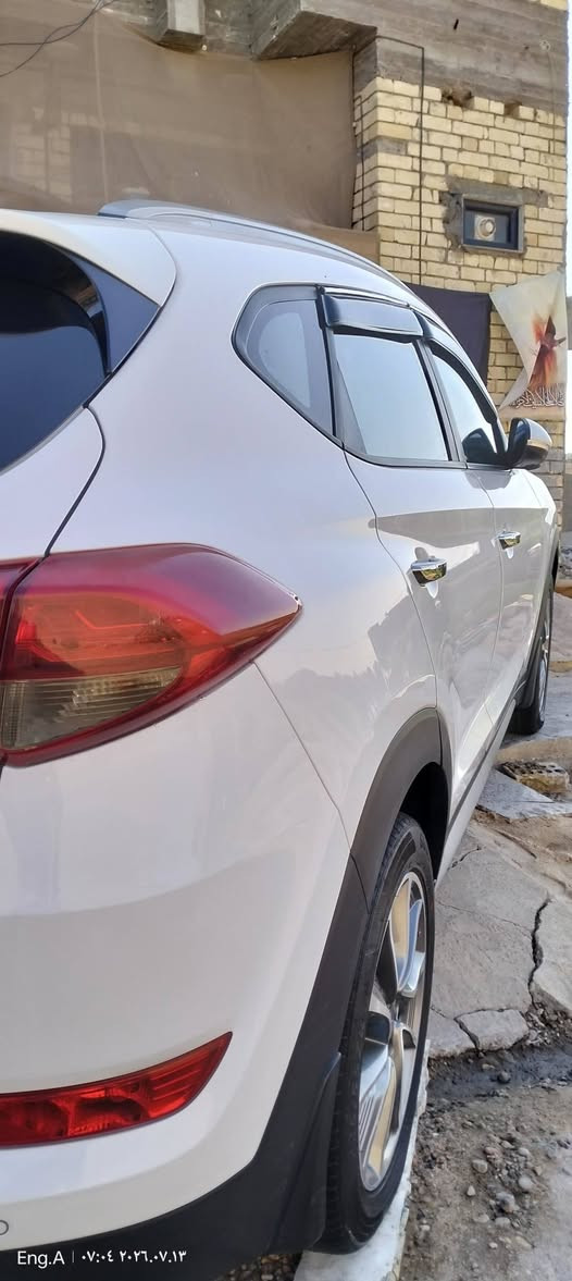 توسان 18 خليجي كوري كفاله للبيع
محرك 2000 سايد بريك بالرجل 3 وضعيات قيادة لد امامي حاجب نهاري اشارة بالمري حساسات خلفية بلادي كاميرا دوارة مري شفط نظام ترحيب يدات نيكل بلادي 5ويل كب مخارج Aux.usb تبريد قطعتين اي بي اس فول تحكم ستيرن ماشية 125 
رقم اريبل الجديد السنويه والهزة مامنتهية 
وكالة او تحويل 
بيه تكحيل فقط بمقدمة البنيد 3 اصابع وبارد اقل الشبر بالجاملغ الامامي 
السعر 168 
***********
*********** واتساب
