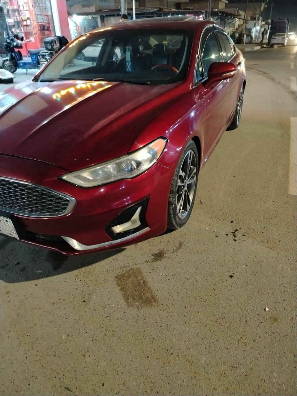 السلام عليكم / للبيع فورد فيوجن وارد امريكي موديل 2019 رقم بغداد محرك 2000 فوول مواصفات 1/1 تيتانيوم تبريد شغال تدفئه شغاله صدر امامي خلفي جديد تحويل مباشر السياره بأسمي ماشيه  164 حقيقي بيها صبغ قطعتين جاملغ وبنيد بدون دواخل والباقي سليم مكان السياره الانبار    فلوجه  الاتصال ع (***********) ك (***********)  للبيع فقط  السعر 105 مجال قليل
