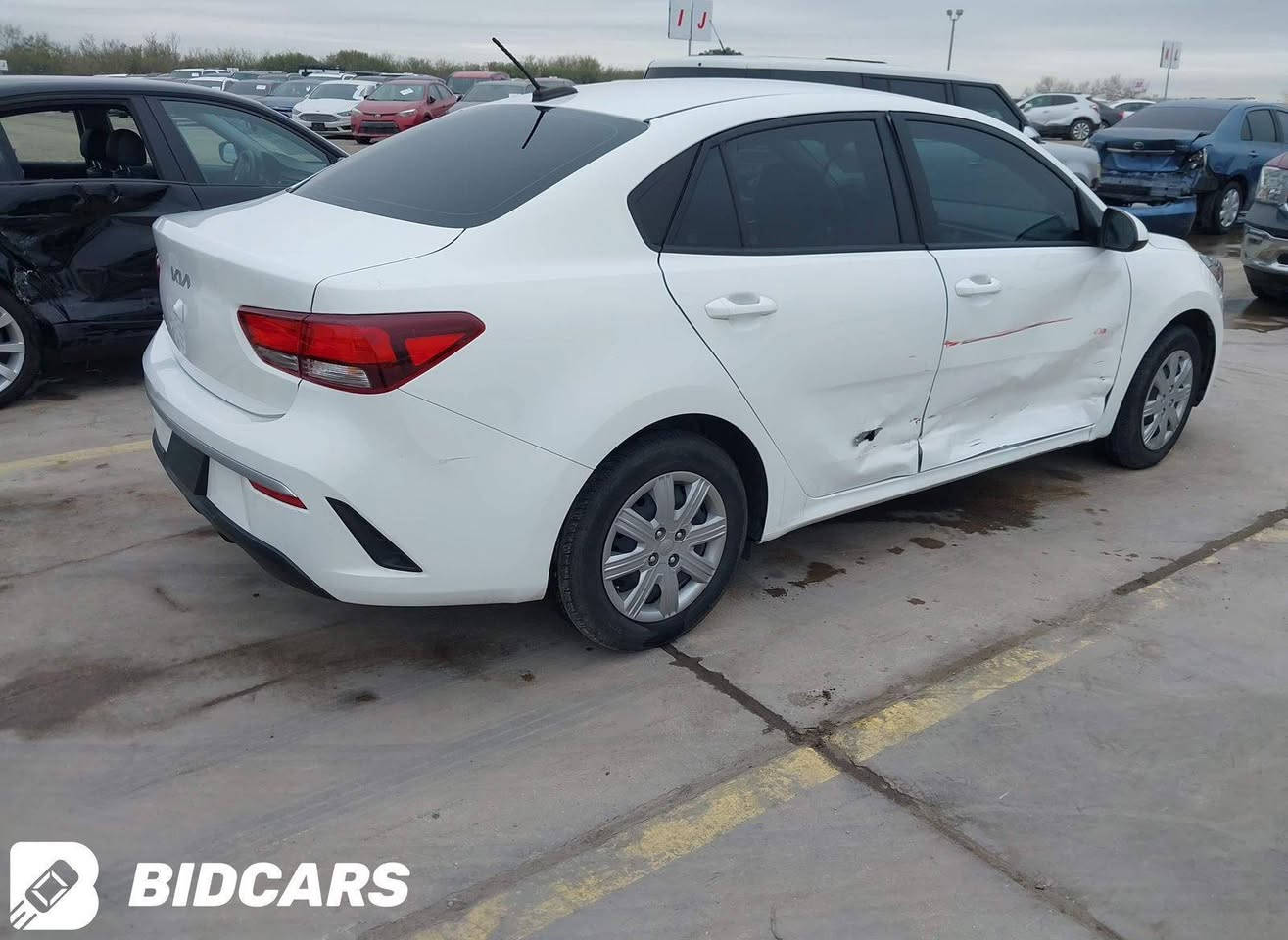 السلام عليكم اخواني الاعزاء
كيا ريو ٢٠٢٣ معوقين كربلاء وكالة عامة مطلقة
وارد امريكي حادث جدا بسيط موضح بالصور 
مكينة ١٦٠٠ دبل نوزل 
رقم كربلاء انكليزي 
ماشية ٣٠ الف 
موصفات عادية
شاشة 
كامره خلفية
تحكم استيرن
مثبت سرعة 
انظمة قيادة عادي وسبورت 
السعر المطلوب ١٢٧ ورقة وبيه مجال 
مكاني كربلاء - فندق البارون 
***********
