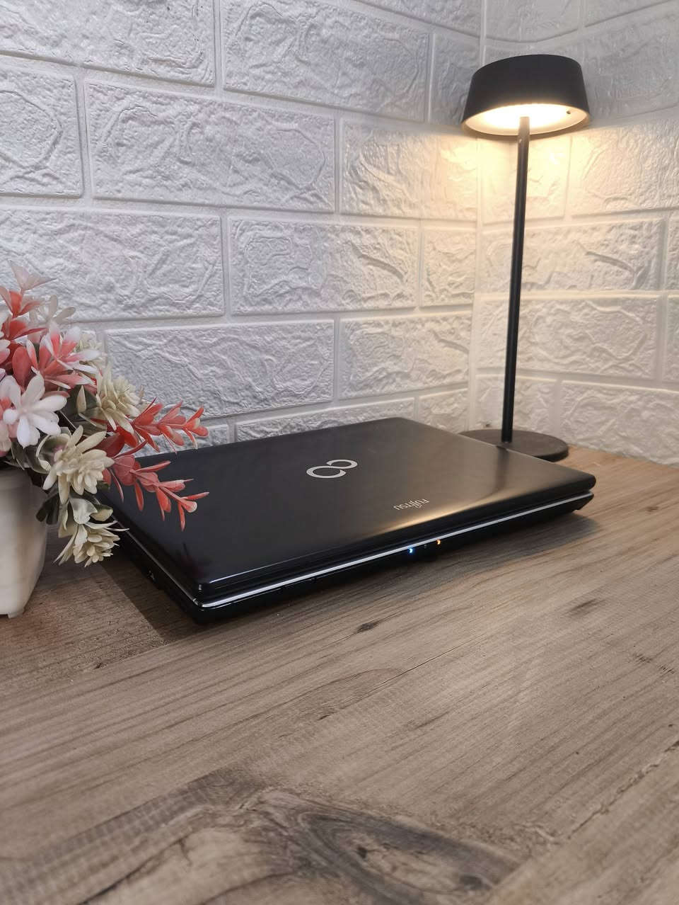 لابتوب فوجستو علئ اول تم السعر 75الف


**إذا كنت صاحب هذا الإعلان وتريد حذفه لأي سبب، رجاءا أرسل رسالة إلى الدعم الفني**