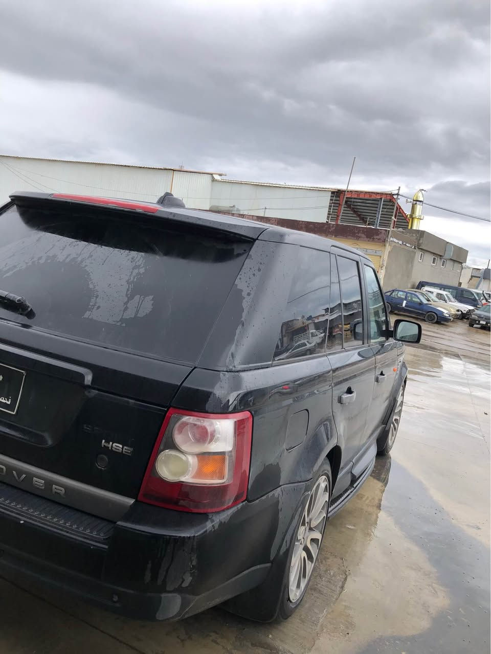 ڕەینج ڕۆڤەر سپۆرت، مۆدێلی نێوان [٢٠٠٩]، سەیارەیەکی خاوێن تایبەتمەندییەکان ].
• ڕەنگ: ڕەش .
• کوشنی جەلدەتەحەکم سوکان، .
• گێر و مەکینە: بە شەرت، بێ کێشە و بێ مەسروف.
• تەقە و ڕەقە: نییە، سەیارەیەکی توندوتۆڵە.
• ویل و تایەی لۆک .سعر ٦٨ مەجال*********** شربازهير, السليمانية
