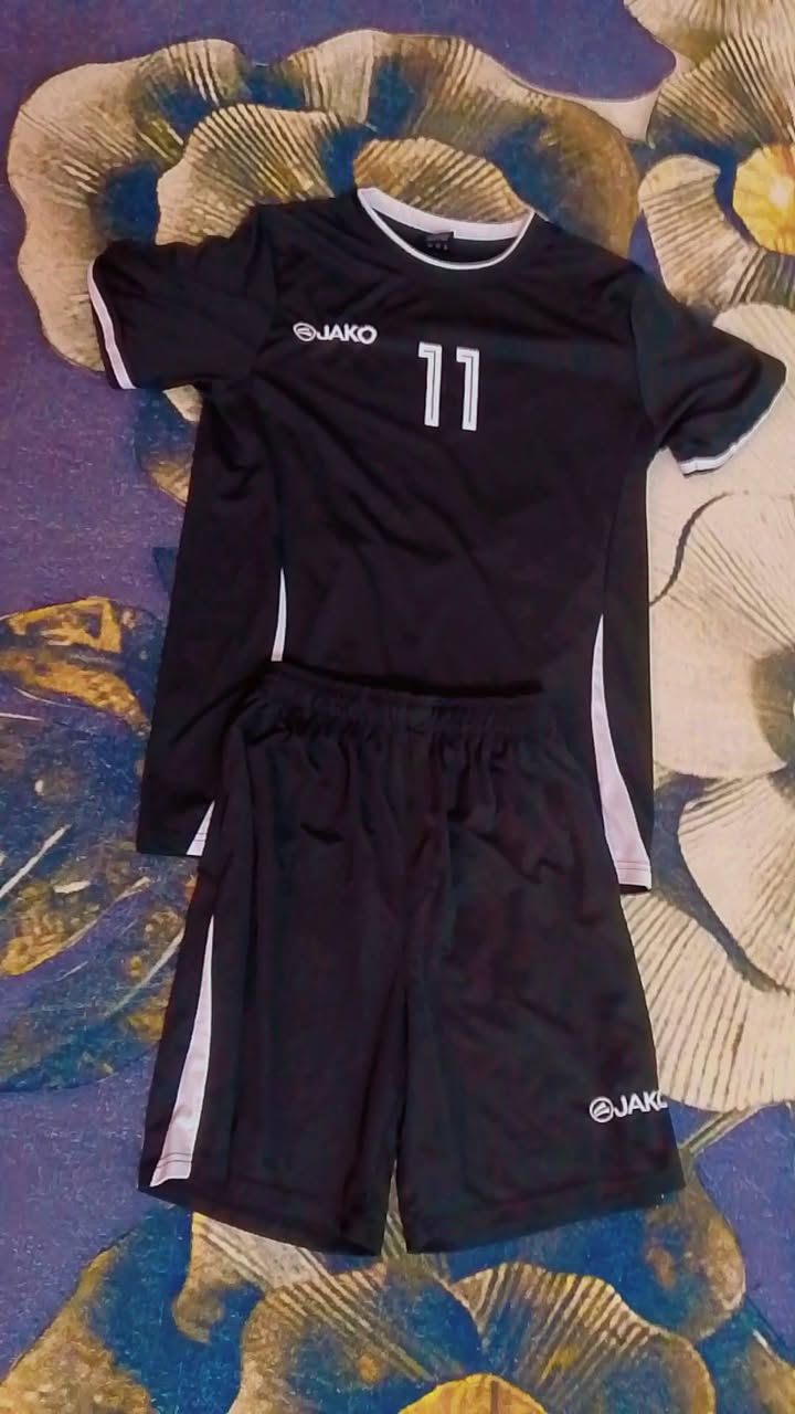 للبيع دريس بيه 8قطع دريس دريس بعده جديد بس مستعمل اقل من شهر سعره دريس 50الف فقل ارقام دريس 11/5/9/19/7/17/21//15


**إذا كنت صاحب هذا الإعلان وتريد حذفه لأي سبب، رجاءا أرسل رسالة إلى الدعم الفني**