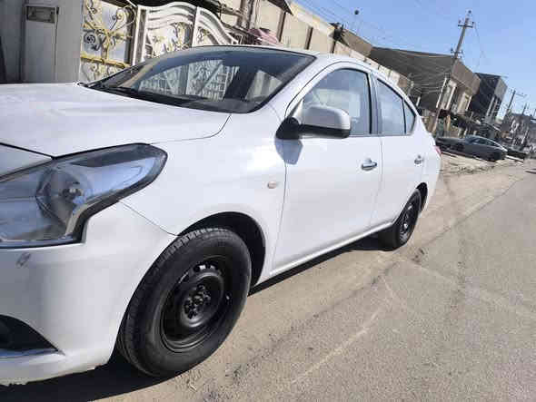 السلام عليكم سني هندي موديل 2018للبيع السيارة بدون لا تبديل ولا ضبغ فقط بارد وسونر موجود ماشيه 81 السعر 108وبيه مجال للاستفسار ***********مكانه بغداد الجديدة
