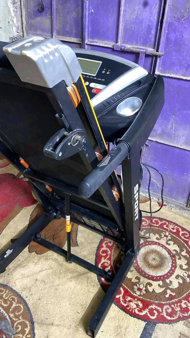 جهاز جري بدون جبلي يتحمل وزن 140 كيلو
  شغال ع الفحص  ويا تكسير شحوم سعرة 200 مع توصيل مجاني بغداد مكانه بغداد البلديات


**إذا كنت صاحب هذا الإعلان وتريد حذفه لأي سبب، رجاءا أرسل رسالة إلى الدعم الفني**