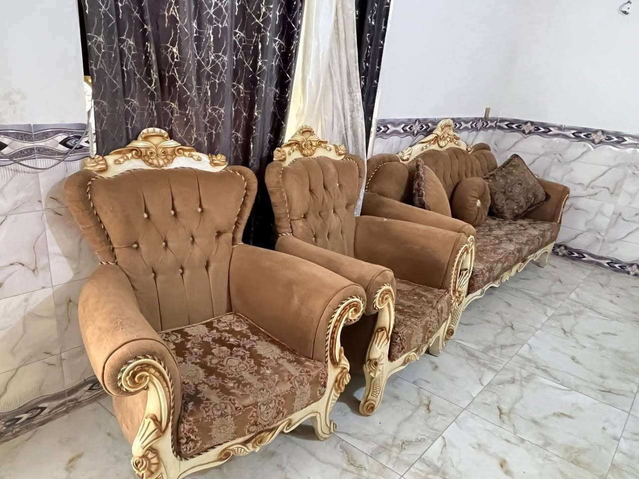 تخم ملكي ٦ قطع ١٠ نفرات نضيف تسكام ويا كوشات مابي ضرر الشراي يتفضل خاص عنوان نجف حي ميسان النجف, العراق


**إذا كنت صاحب هذا الإعلان وتريد حذفه لأي سبب، رجاءا أرسل رسالة إلى الدعم الفني**