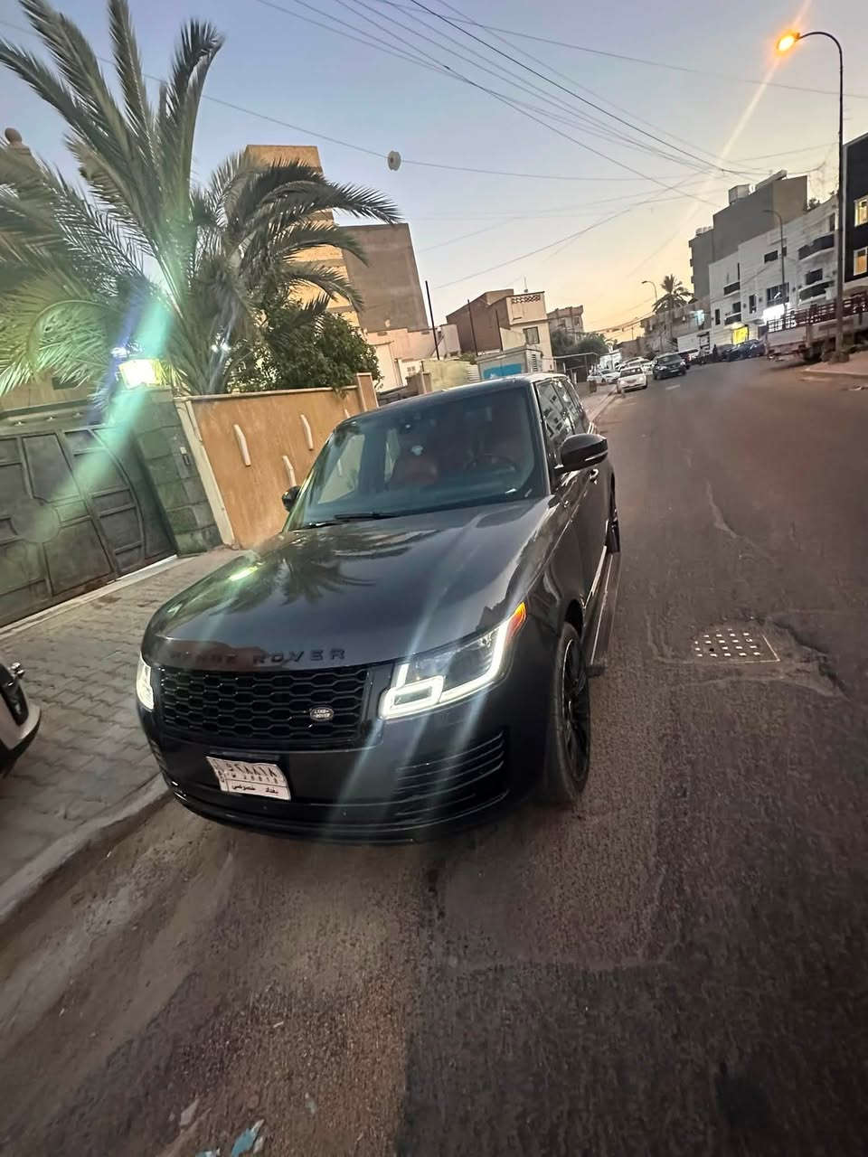 السلام عليكم رانج روفر فوك ٢٠١٩
فول بيبان شفط كهرباء 
دوسه كهرباء 
٥ كامرات 
بنورما 
رادرات 
وباقي مواصفات الفول 
صور حادثهة موجوده صبغ ابيع حزام هيه مابيهة صبغ صفحة الصدر مابيهة السعر ٢٥ قفل 
نقص بيهة دجه اكسل فيت بم نص عمر 
الرقم ***********

