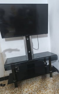 هاي غراض للبيع  سعر تخم 300 و بي مجال  سعر غساله 150و بيه مجال سعر ميز...
