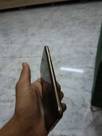 ايفون اكس ماكس مكفول من كلشي وتر ذاكره ٢٥٦ فقط ضهر مفطور كلشي شغال بي ...