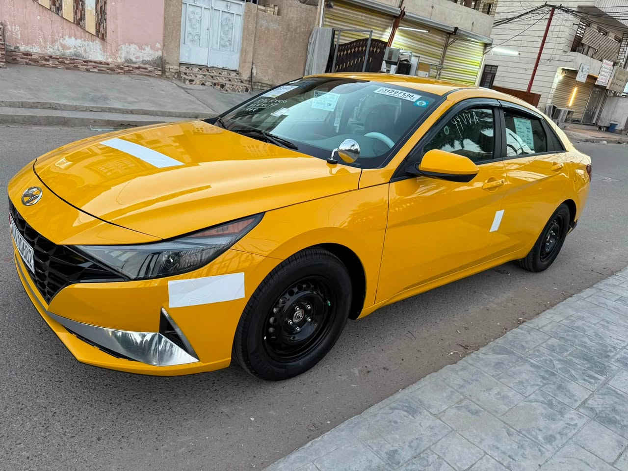 السلام  عليكم  النترا تكسي  للبيع فقط بدون مراوس 
منضومة غاز جديدة 
رقم ديالى بأسمي احولك بأي مكان 

دخول جديد بعدهة على مشي امريكا 

موديل   2023 وارد   أمريكي 

دخول جديد وترقيم جديد 

 بدون  دواخل   بدون شواصي. 

مواصفات  السيارة 
بصمة تشغيل /بصمة ابواب /تشغيل عن بعد/انارة ترحيب/جنطة ذكية تنفتح عند الاقتراب/ شاشة  كبيرة /شاشة  عطلات   /رادارات   امامي  جانبي  خلفي / /تحديد  مسار / قيادة  آلية /   /تحكمات  استيرن  فول  لد امامي / مانع  اصتدام /توقف  ذاتي /ثلاث  انظمة  قيادة  /نورمال   سمارت   سبورت باقي  المواصفات  معروفة 
السعر 140 وبيها مجال 

ماشية (40الف ميل )  

مكينة 2000 دوش لوك شركة

«   صور الحادث مرفقة مع المنشور

***********
