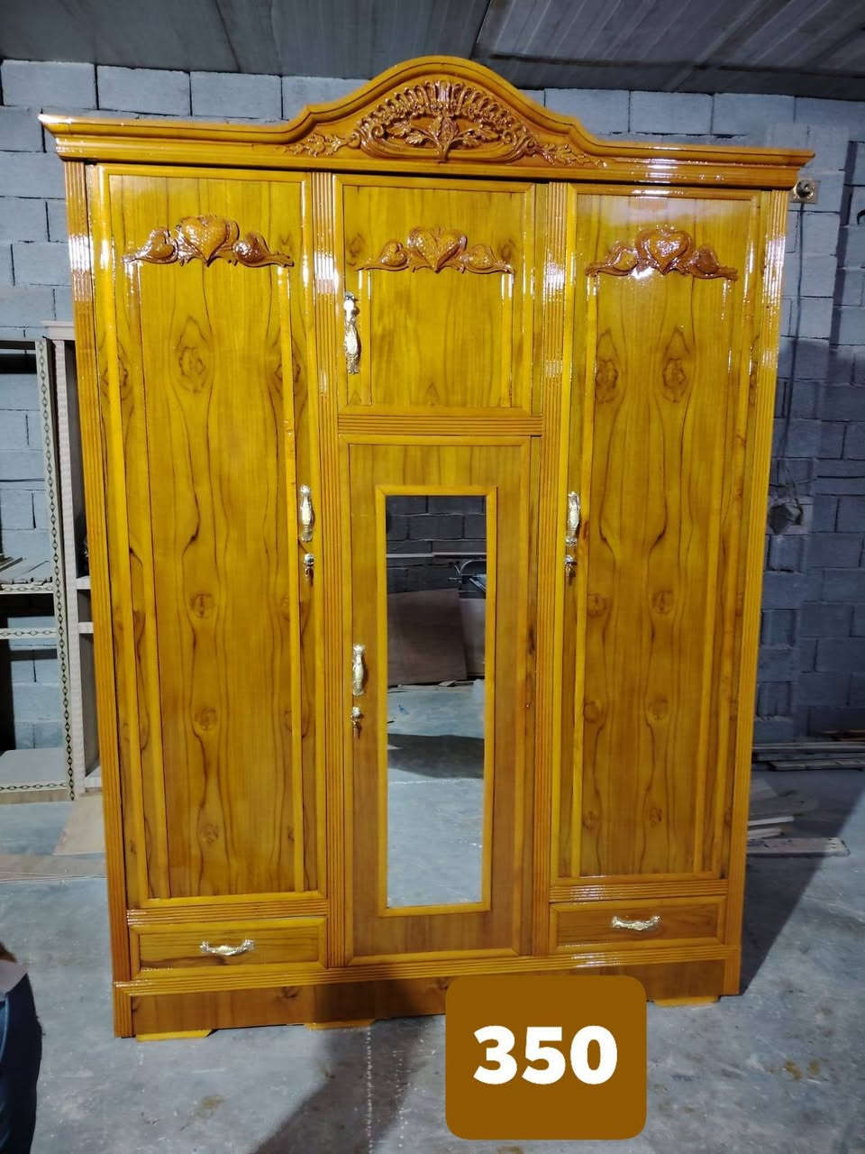 جزء من أعمالنا النجارة العراقية الثقيلة
بالخشب الصاج 
والتطعيم بالزان الاصلي 

والأسعار المناسبة بالصور تلكوها ❤️🌙


**إذا كنت صاحب هذا الإعلان وتريد حذفه لأي سبب، رجاءا أرسل رسالة إلى الدعم الفني**