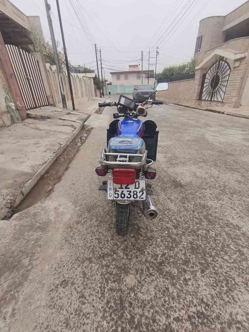 دراجه للبيع تايكر اربع كير 
عنوان الدراجه موصل 17تموز  
 مرقمه رقم نينوى 
الدراجه 
 دهن ابداله امزويل 1/1 دراجه 
موديل 2020
كهربائيات كلها شغاله فول الفول
مابيه اي نقص
ماطور جاهزه
السعر مليون 600 
 اهل ال مليون ونص لا اتعب نفسك اصلا ماابيع 
اتصال***********
+المكينة معمر و كلجات داخل مكينه كله مبدل
الدراجات بيه نقص
