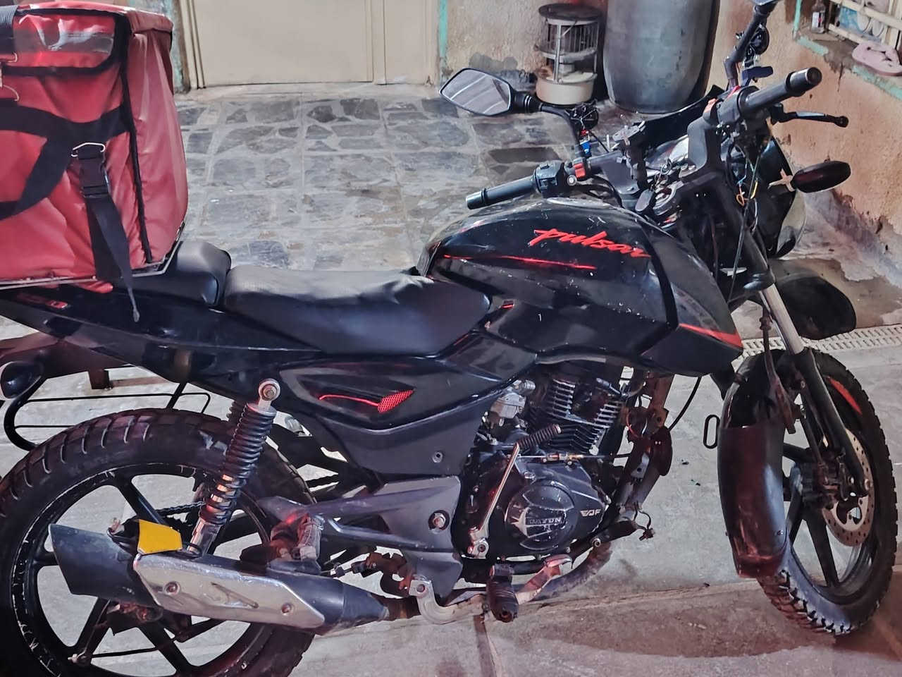 بولنسر مكينه دايوان رقم انكليزي تحويل مباشر مراوس ب بوكسر  او دايوان. وترهم بيع دراجه نكره مجفت جديد بس للامانه ادخن من بارده وديتها كالو لاستيك ب مليون و 250 قفل


**إذا كنت صاحب هذا الإعلان وتريد حذفه لأي سبب، رجاءا أرسل رسالة إلى الدعم الفني**