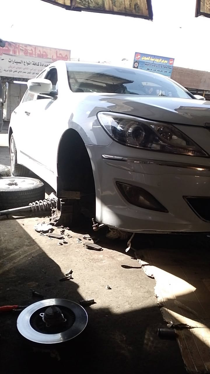 حدادة صدر 
جينسس+ اكيوس +كوريس 
 
ميسان العمارة الحي الصناعي 
***********
محمد بنداوي
