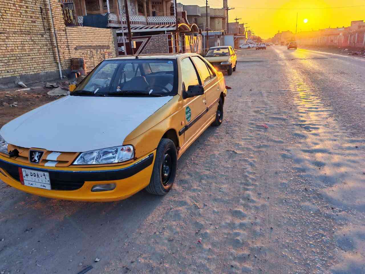 بيجو بارص ١١ كير مكينه كهربائياات كلها مكفوله تبريد شغال مداور ثاني يوم مصفر هيئه وغرامات بيها خط وبحث مالكها جيراني حداديه جديده السعر 29 وبيها مجال ***********
