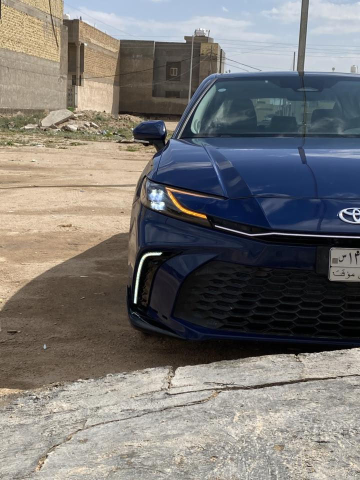 𝟐𝟎𝟐𝟓 𝐓𝐎𝐘𝐎𝐓𝐀 𝐂𝐀𝐌𝐑𝐘-XLE
تويوتا كامري (Xle)موديل : 2025 فئه اللومير 

 رقم بغداد ابأسمي حره مداور ثاني يوم 

اللون : ازرق

عداد المسافة :25000ml 

حجم المحرك : 2.5L (4.سلندر) هايبرد

المواصفات XLE
5 كامرات محيطية 360

داتوا شو 

سستم صوت JBL + دمام خلفي

كيج الكتروني

شاشة  كبير لمس

شحن واير ليس

ابواب  بصمة

بصمة تشغيل 

داش كام TOYOTA بلادي

فتحه صقف بنراما 

ثلاجه بالجكمجه  الوسطيه 

تشغيل عن بعد (𝐑𝐄𝐌𝐎𝐓𝐄 𝐒𝐓𝐀𝐑𝐓)

هاند بريك بصمة

اوتو هولد (𝐀𝐔𝐓𝐎 𝐇𝐎𝐋𝐃)

اوتو ستارت (𝐀𝐔𝐓𝐎 𝐒𝐓𝐀𝐑𝐓)

اوتو ستوب (𝐀𝐔𝐓𝐎 𝐒𝐓𝐎𝐏)

رادار امامي (تحديد مسار)

‌‎رادار جانبي (نقاط عمياء)

‌‎رادار خلفي (التحذير من الاصطدام)

 نظام (𝐄𝐂𝐎)

نظام (𝐍𝐎𝐑𝐌𝐀𝐋)

نظام (𝐒𝐏𝐎𝐑𝐓)

تحكيمات استيرن

تبريد مركزي قطعتين

كشنات جلد

كشانت تدفئه + تبريد 

كشنات خزن مموري 

سكان هيتر 

كشن السائق وراكب كهرباء

ويل حجم 18 

لايتات ليـــLEDـــد عدسة زينون بيلادي

بكلايتات ليـــLEDـــد بيلادي

المري الجانبيه قلاب اثناء الرجوع على البك 

تعتيم للمرايه الوسطيه اثناء الاناره العاليه

 
الشراي يراسل وتساب 
***********
