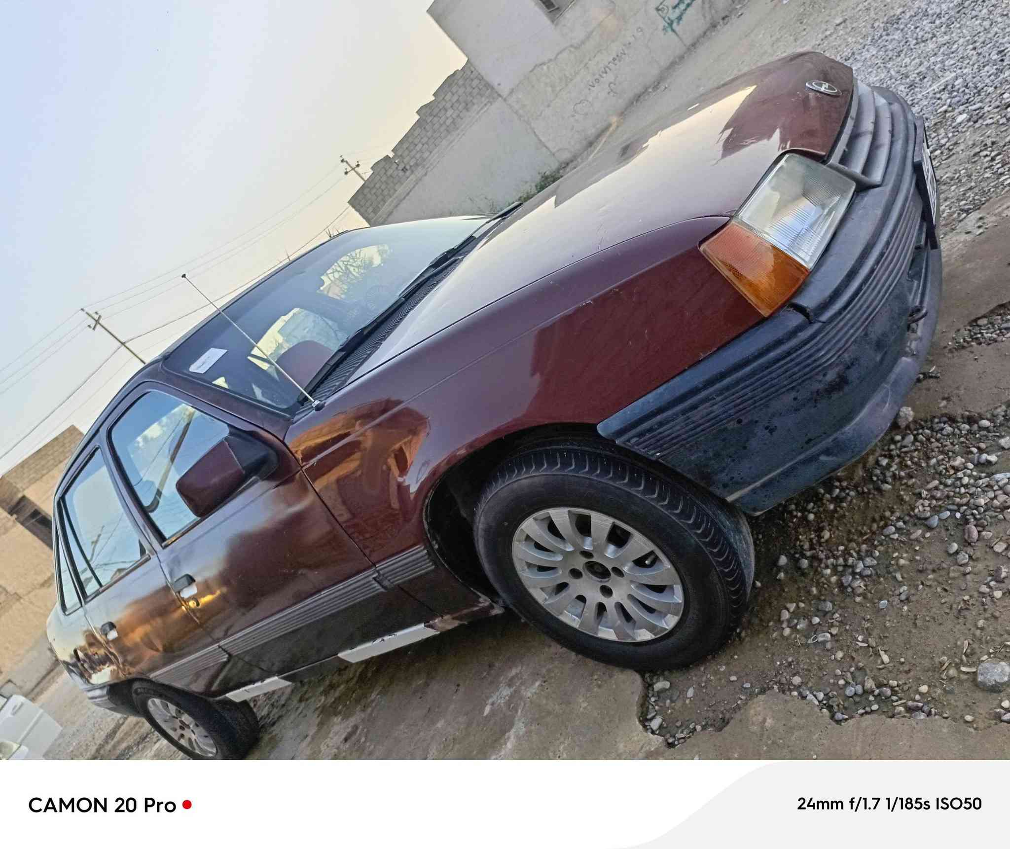 سياره كاديت للبيع حجم 16كير محرك شرط طخم تاير. سياره مال جناي السعر 27/رقم الهاتف ***********
