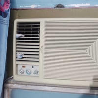 لبيع كرافت مامشتغل هواي  على الفحص تفحص يالى تاخذ السعر ٣٥٠ وبي مجال ب...