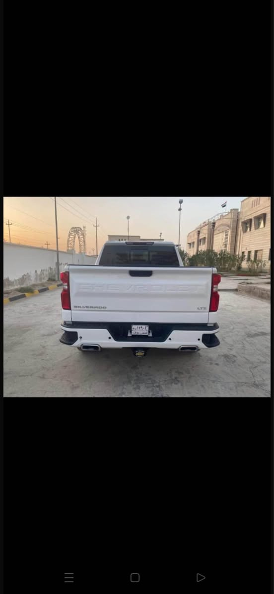 سلفرادو 2022وارد امريكي جاملغ وبنيد وبيها مكانات بارد قليله سياره جاهزه من كلشي تبريد تايرات حداديه مابيها نقص سعرها 250 وبيها مجال *********** بيع او مراوس البصرة, العراق

