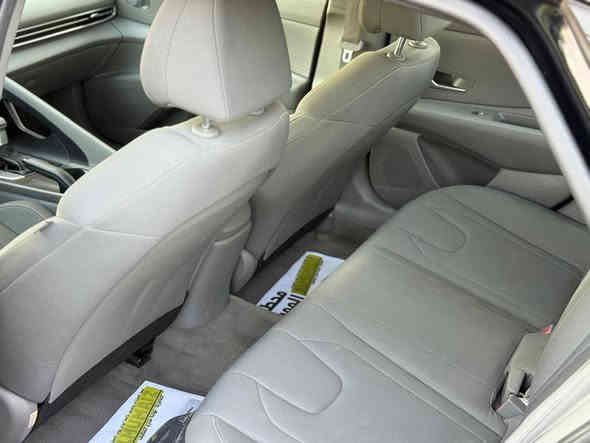 السلام عليكم
من رخصة الادمن المحترم
النترا أربيل أمريكي موديل 2023 حادث موضح بالصور واكيد سونار موجود السيارة تريد وكالة او تحويل مضمون وحاضر ماشية ٣١ الف ميل دوشمة جديدة السيارة كلش جديدة الحمدلله مابيها اي نقص مكان السيارة بغداد حي الحسين خلف كلية الرشيد الجامعة السعر 154 وبيها مجال اكيد للاتصال *********** مصطفى *********** واتساب موجود واذا ماعجبك السعر ادعيلي بالرزق  🌴
