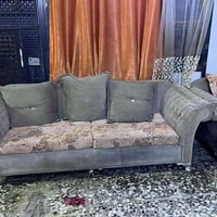 كنب ١٠ مقاعد • نظيف • شارع المغرب بغداد