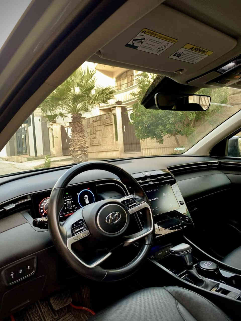 السلام عليكم للبيع فقط
توكسن موديل 2023 
وارد امريكي 
حادثها فقط  الجنطة الخلفية 
بجم كبس 
السياره جديده 
ماشيه 33 الف
بصمة
نظام ترحيب
ابواب بصمة
صندوق كهربائي
كشنات جلد 
شاشه جبيره لمس 
تشغيل عن بعد
لايتات عدسات و زينون
لايت خلفي ليد
كشن كهربائي
كشن هيتر
تبريد قطعتين
شحن وايرلس
فور ويل (snow,mud,sand)
ويل  19 
نظام (sport,eco,smart)
بريك بصمة
شاشة كبير
كاميرا دواره
رادار امامي 
رادار خلفي 
نقطة عمياء(رادار جانبي)
ويل كب
تحديد السرعة
تحديد المسار
تحكم ستيرن
مكانها بالموصل الجانب الايسر
رقم شمالي
صور الحادث بالمنشور 
سعر 208$ وبيها مجال بسيط
للتواصل : ***********
