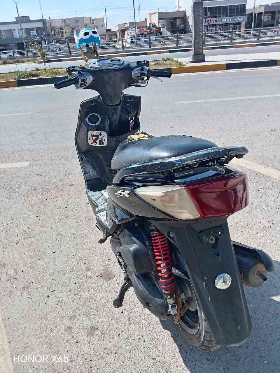 السلام عليكم دراجة سكنس فحل ياباني للبيع دراجة كاملة شغاله سلف هندر مكينه لاتنقيص لاتبخير ناعمة كهربائيات شغالة دراجه كاملة أوراق كاملة منفيس ودفتر السعر 525وبيهة مجال العنوان اديالئ التحرير الرقم ***********
