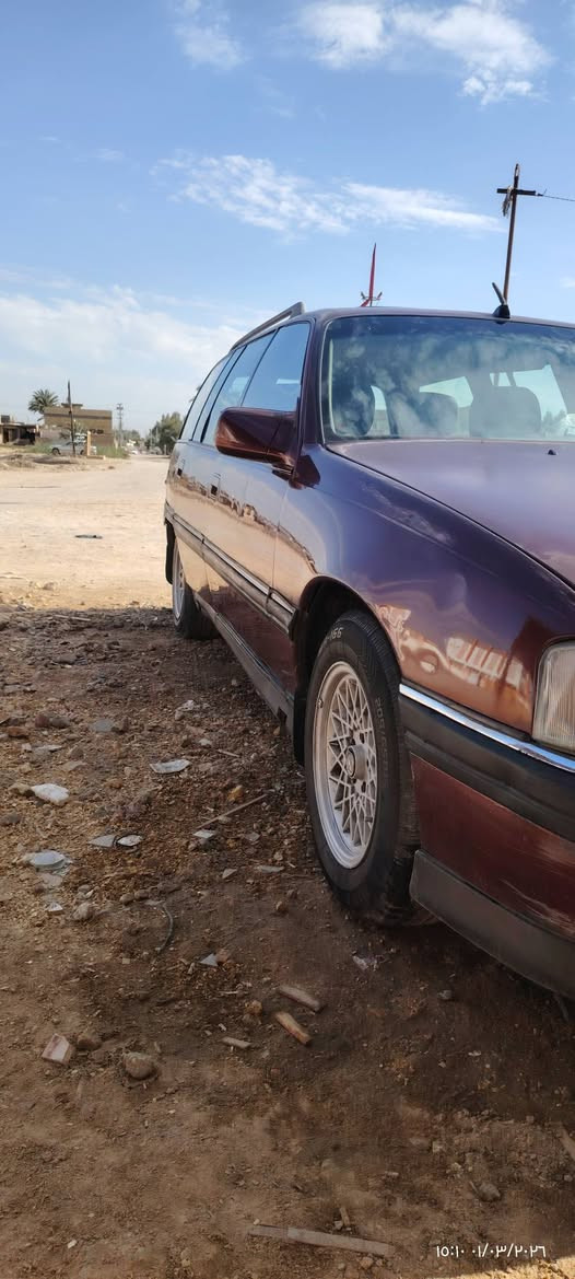 السلام عليكم اوميكا ستيشن حجم ٢٠ كير اتوماتيك رقم بغداد مسطرة بسمي مكان الديوانية محرك حاوية كير جيد صدر جديد تخم تاير جديد السعر ٣٣وبيه مجال *********** واتساب
