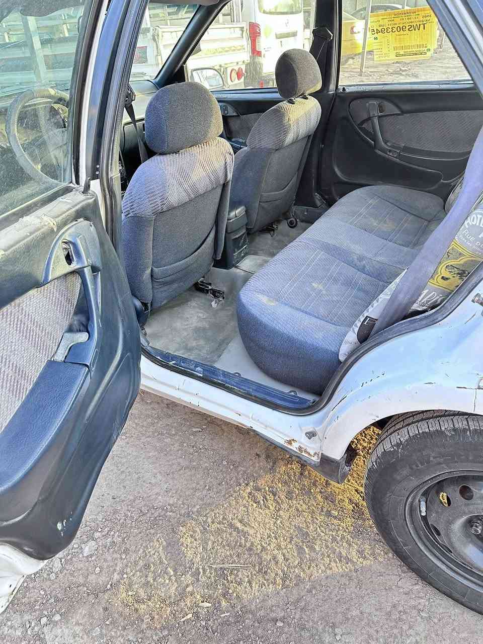 سلام عليكم اسبرو بغداد موديل 94 محرك مفتوح كير عادي مكفوله من نقل جثه وضربه  تحويل ثاني يوم 
باقي التفاصيل اتصل عل الرقم ***********
