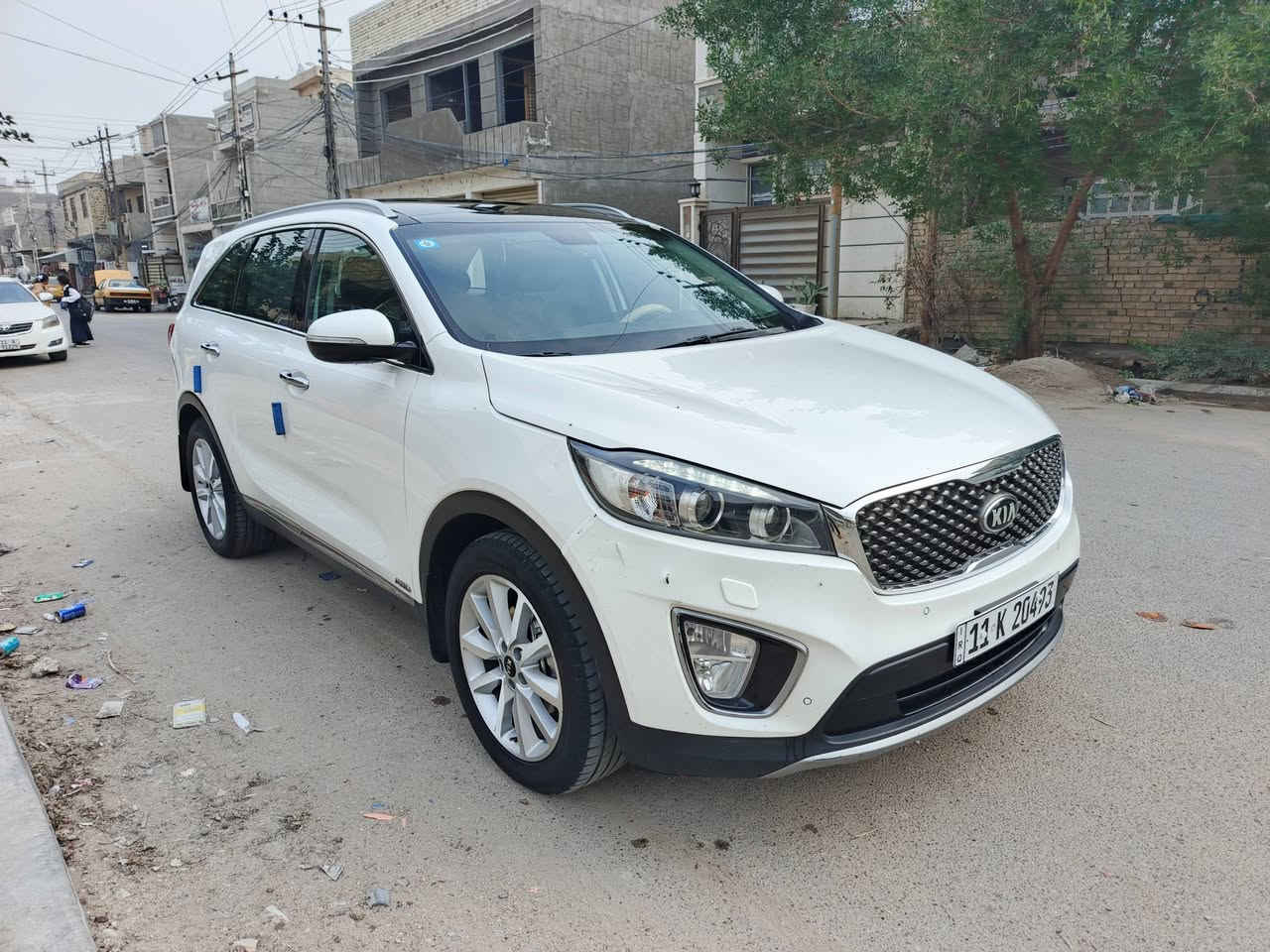 السلام عليكم للبيع سورنتو 2017 كويتي مكفولة كفالة عامة فول الفول موصفات 1/1 على وضع الشركة
مكينة 6 ستندر 3500 وضع شركة

كير وضع شركة

تبريد ثلج 🧊❄

داخل ملكي فول Vip 

ماشية 139 KM حقيقي 

موصفات السيارة

1بصمة تشغيل + بصمة ابواب + بصمة جنطة

2نظام ترحيب عند الاقتراب + فتح الجنطة

3 بنوراما 3 طكات

4- 7 راكب 

5 سايد بريك بصمة 

6 تبريد مناخين منفصل + 3 قطع تبريد + التبريد ابيانو 

7 كشاف ليلي + كشاف نهاري + لد امامي + لد خلفي + عدسات في المازدة

8 تبريد بل كشنات + تدفئة بل كشنات

9 داخل جلد قرميدي+ كشنات جلد + كشنات حظن 

10- 3 انظمة قيادة (ECO فول اقتصادي + SPORT رياضي + SMART ذكي)

11 شاشة + كامرة 360 درجة + شاشة اعطال

12 مانع انزلاق + نظام ABS

13 كشنات كهرباء السايق والراكب

14 الجنطة كهرباء

15 حساسات امامي + حساسات خلفي 360 درجة 

16 اشاير بل مرئي + المرئي شفط

17 5 ويل كب + تخم تاير

18 تبريد بل جكمجة + قاصة 

19 بردات خلفية 

20 السيارة فر ويل 4×4

21 شاحن لاسيكي بور ذكي + منافذ شحن في الامام وفي الخلف بور

22 فول تحكمات ستيرن + كزوز سرعة 

23 اوتو هورد توقف ذكي ومساعد 

24 زراكات امامية على المازدة  

وبعد بيها موصفات هووووووواي ......

السيارة مكفولة ( من الصبغ + الفتح + البارد حتى الدعاميات ) 

كتلوكات الشركة والبصمة موجودات + الاسبير مانازل 

رقم بغداد بسمي هزة + رقم + سنوية جديد

مكاني بغداد حي جهاد

السعر 237 وبيها مجال للطيبين

*********** واني اسف الى الاطالة
